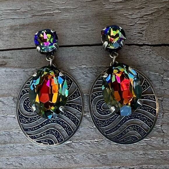 Handcrafted Earrings with Swarovski Crystal - Picture 2 of 6